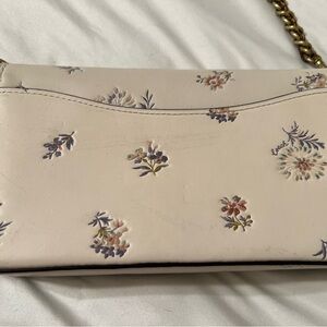 Small Coach floral shoulder purse very cute used once.